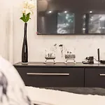 Aquamarine 2 * Varna