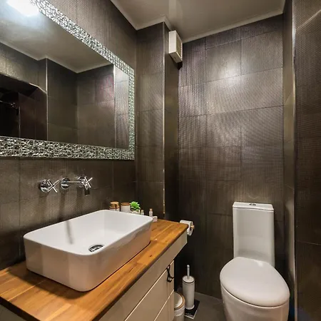 Aquamarine 2 فارنا