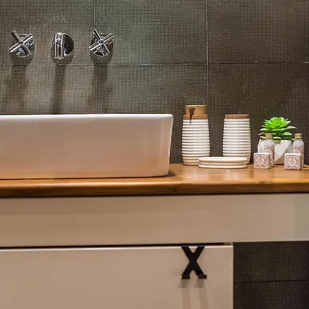 Aquamarine 2 فارنا