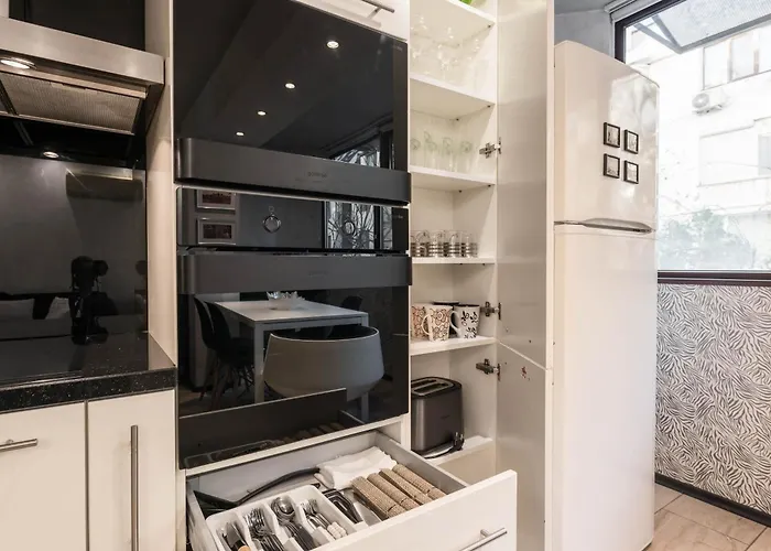 Aquamarine 2 Апартаменты *